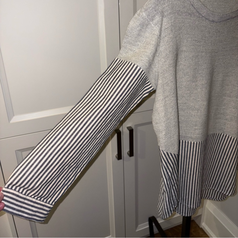 Striped Hem Gray Crewneck Sweater - Women - Picture 4 of 9